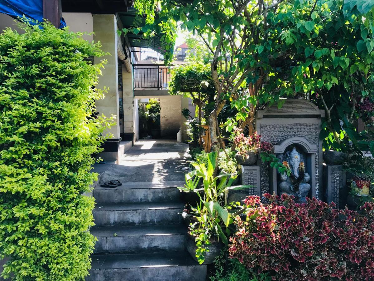 Ayu Bisma Homestay Ubud Exterior foto