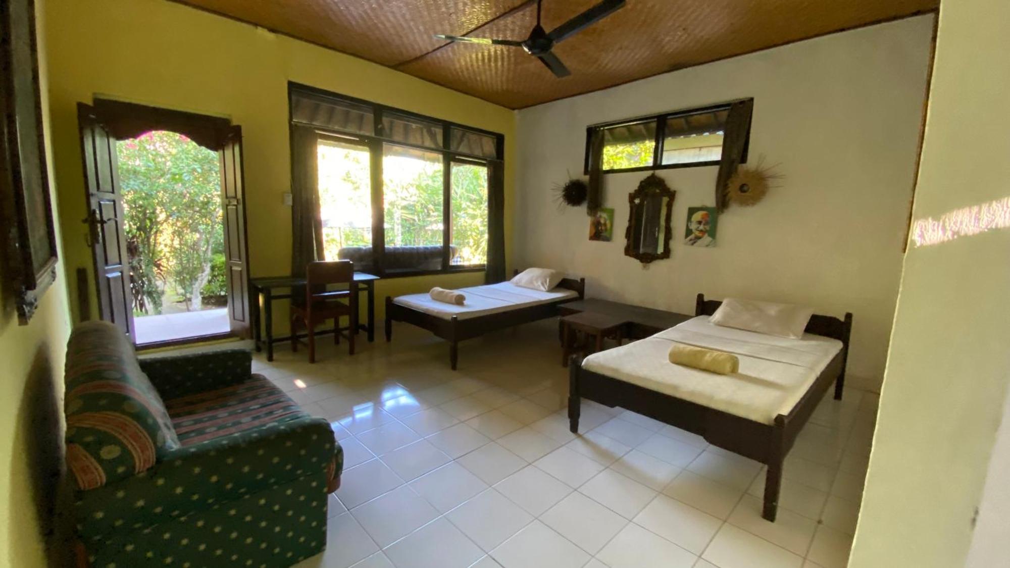 Ayu Bisma Homestay Ubud Exterior foto